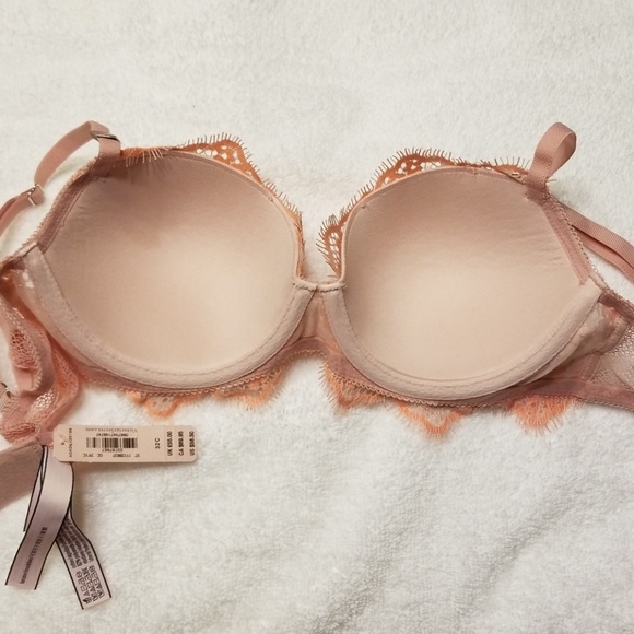Victoria's Secret Dream Angel Lightly Lined Bra NWT - Picture 2 of 8